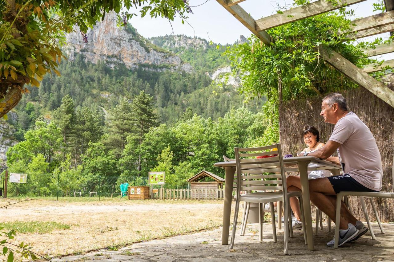 Village De Gites De Blajoux Quezac  Εξωτερικό φωτογραφία