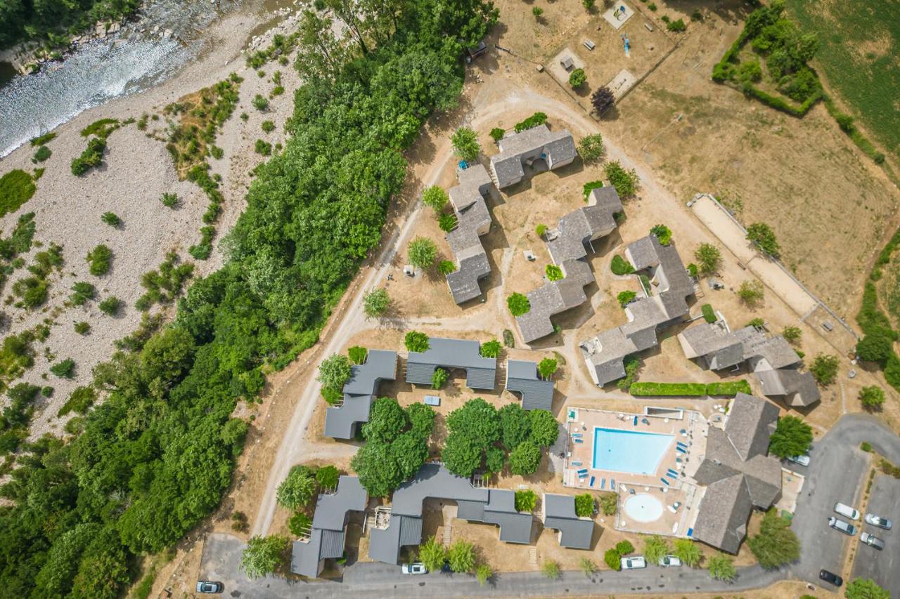Village De Gites De Blajoux Quezac  Εξωτερικό φωτογραφία
